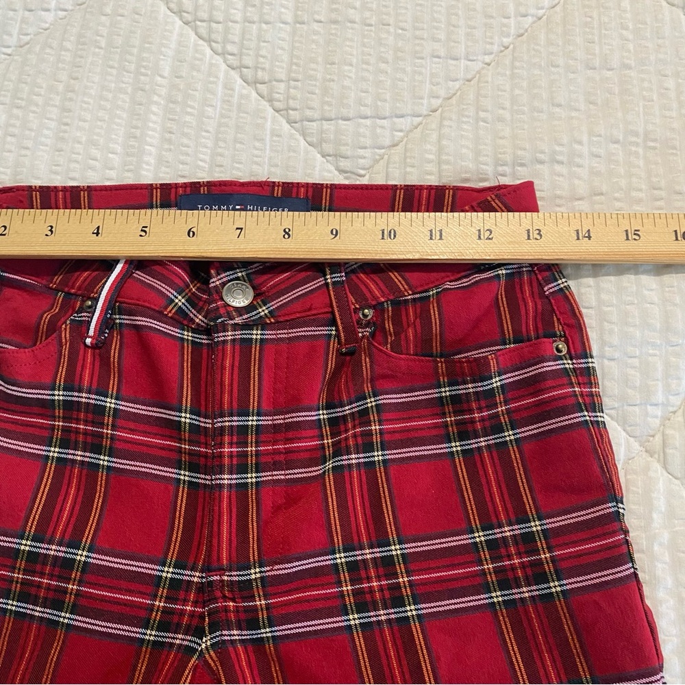 Tommy Hilfiger Women's Printed Pants Casual Red Plaid Ankle Skinny, size 2 - Picture 8 of 12